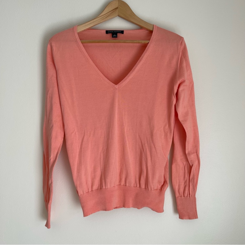 Banana Republic Coral V-Neck Sweater